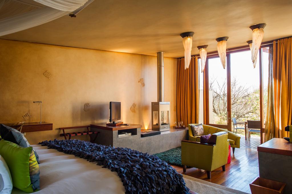 Forum Homini Boutique Hotel Krugersdorp Kamer foto