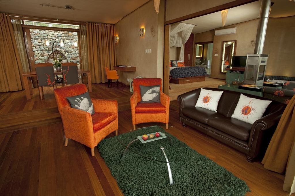 Forum Homini Boutique Hotel Krugersdorp Kamer foto