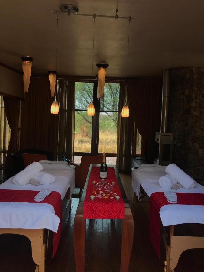 Forum Homini Boutique Hotel Krugersdorp Buitenkant foto
